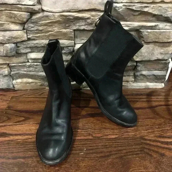 Cole Haan Air Evan Women’s 6.5 B Black Leather Short Boot D35597 Waterproof - Picture 9 of 15